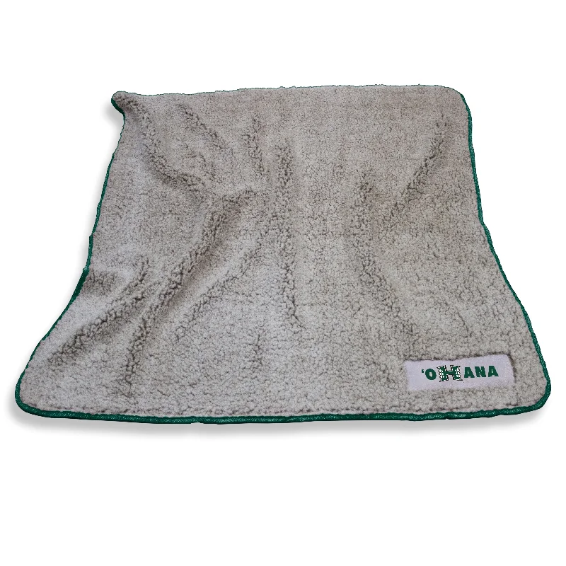 Official Team Home Textiles for Game-Day Rooms-Hawaii - Manoa Frosty Fleece