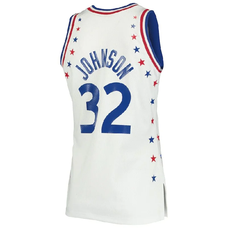 Stylish Basketball Jersey with Bold Patterns and Colors-LA.Lakers #32 Magic Johnson Mitchell & Ness 1983 All-Star Game Hardwood Classics Authentic Jersey White Stitched American Basketball Jersey